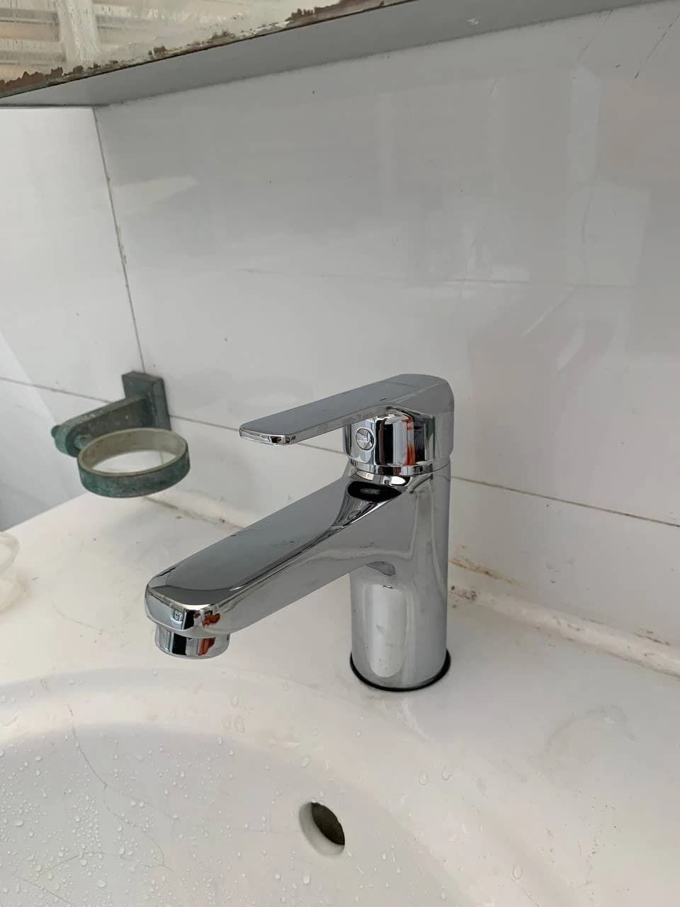 Basin Faucet Installation & Repair